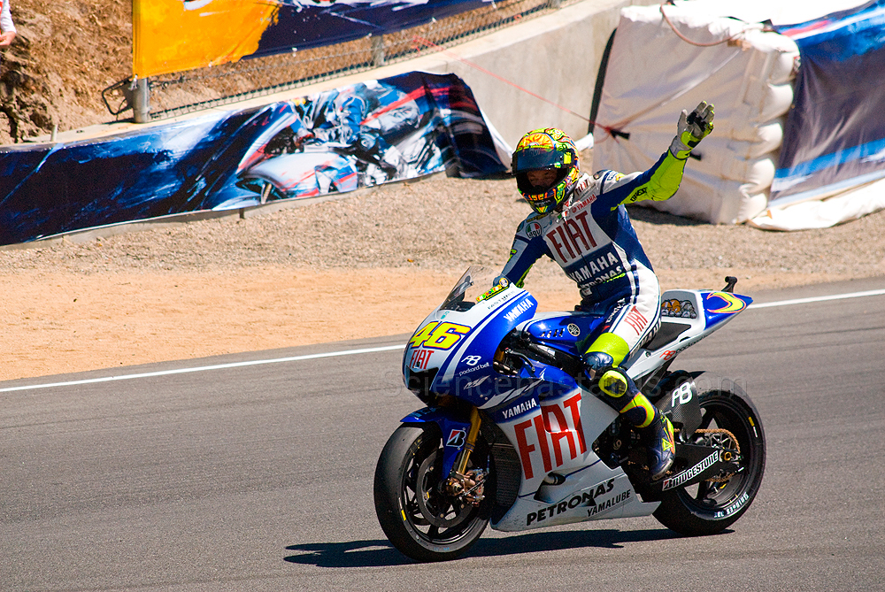 Valentino Rossi Campeao De 2009 Yamaha E Valentino Rossi Celebram